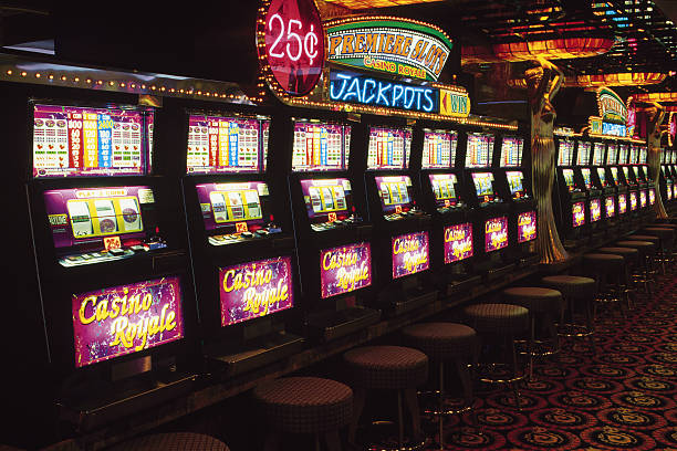 Mega Moolah progressive jackpot display on slotmania mobile interface